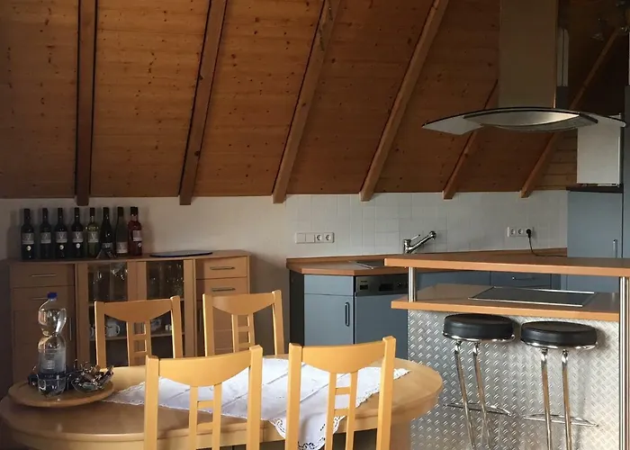 Апартаменты Haus Am Suedfruechtegarten Родт-под-Ритбургом